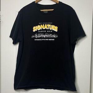 Levi’s Signature Black Tee with Yellow Tshirt